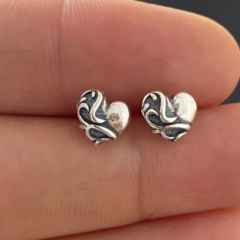 クロムハーツ ハート ピアス Chrome Hearts www.fuzfosuli.hu