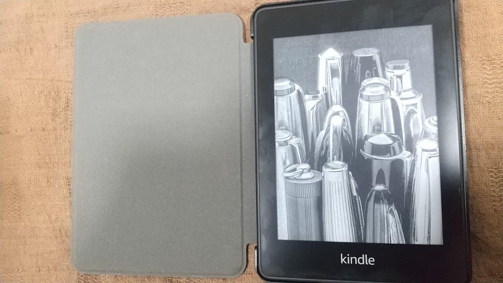Kindle Paperwhite 10世代 防水機能搭載 wifi 32GB ブラック 広告つき カバー付