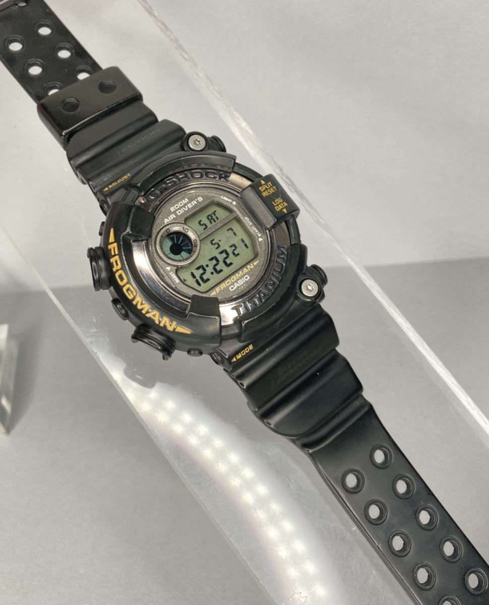 ☆良品カシオG-SHOCKフロッグマン メン・イン・スモークDW-8200MS