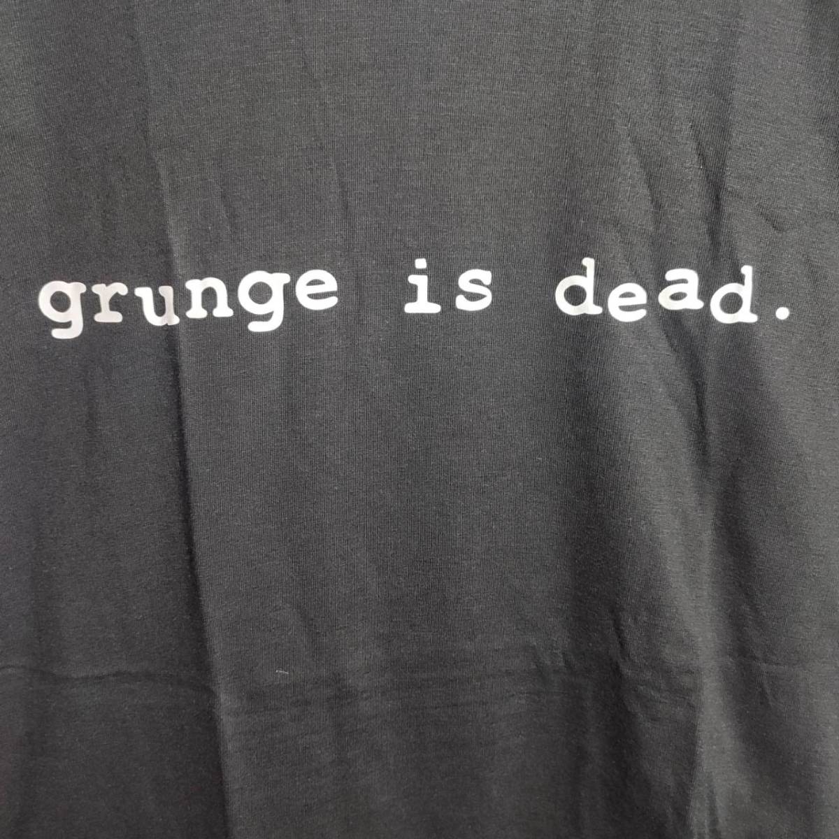 送料無料 『 grunge is dead 』Tシャツ【Lサイズ】 NIRVANA 送料無料 『 grunge is dead 』Tシャツ【Lサイズ】 NIRVANA