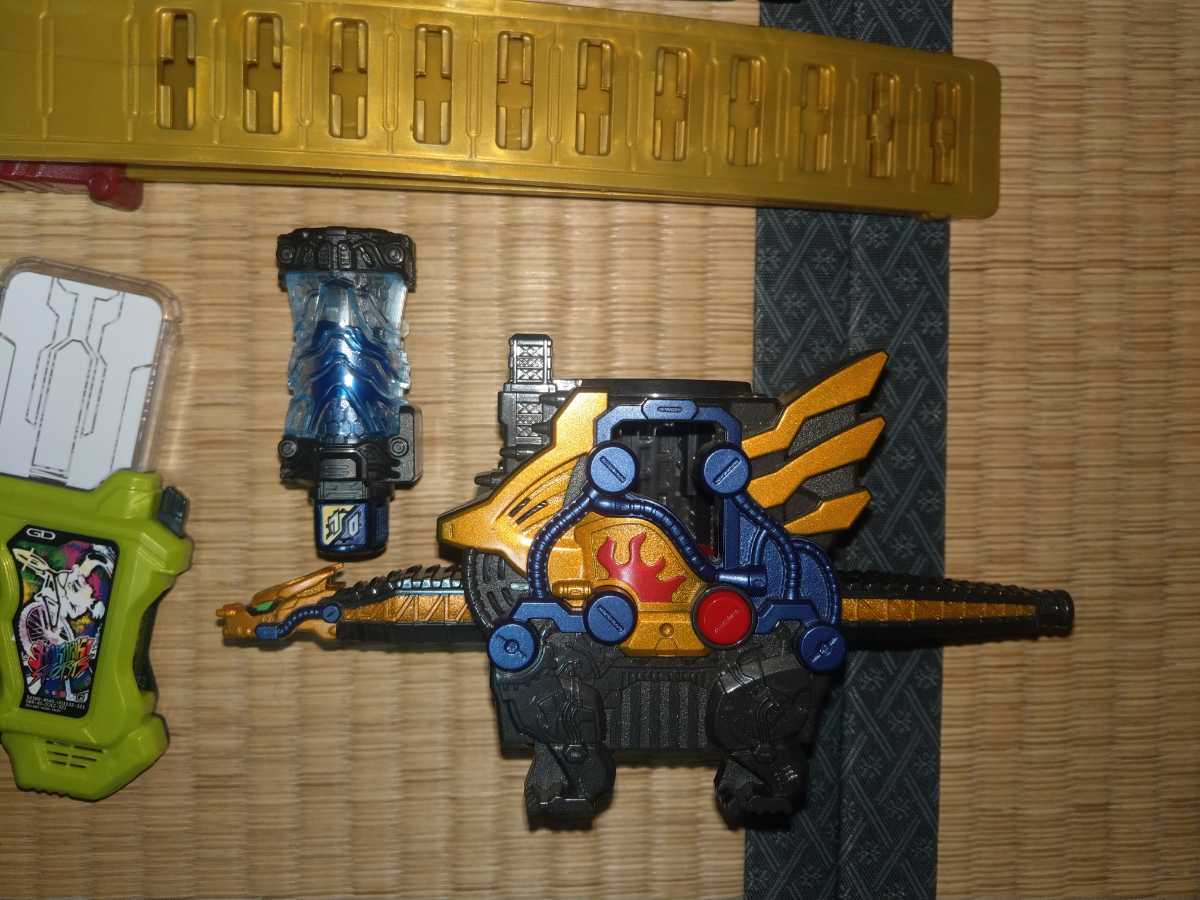 1円スタート! レア多数 DX 変身ベルト 仮面ライダー ゴースト 1円スタート! レア多数 DX 変身ベルト 仮面ライダー ゴースト
