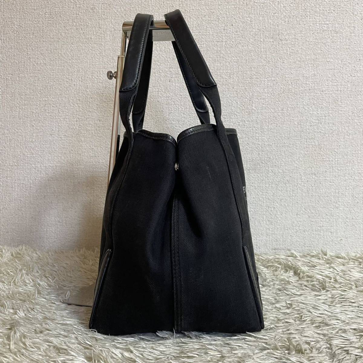 1円【極美品】BALENCIAGA バレンシアガ ネイビーカバスS トート 1円【極美品】BALENCIAGA バレンシアガ ネイビーカバスS トート