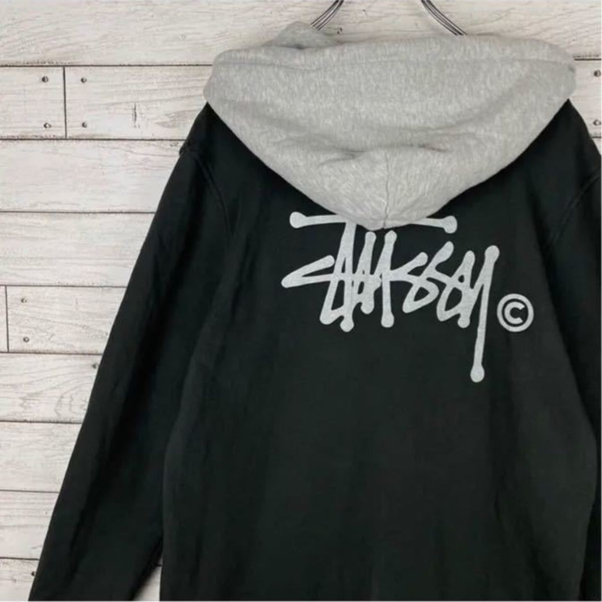 stussy ステューシー　パーカー　バイカラー　ブラック　グレー　希少デザイン　24時間内発送