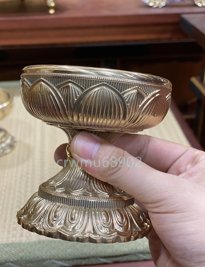 .. law . another on . carving front . large one surface vessel 27 point set brass made 