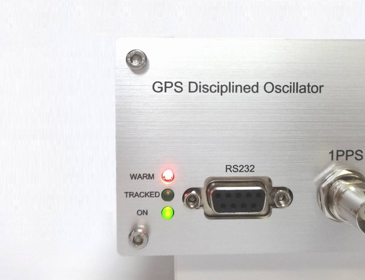 人気定番お得♪ [ホールドオーバー機能搭載] Oscilloquartz 8663XS 二重恒温槽OCXO搭載GPSDO / 10MHz基準発振器 GPS同期発振器 / 最大7出力まで増設可能 その他