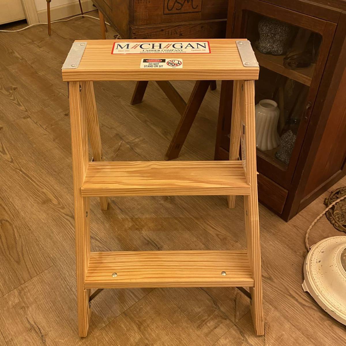 ミシガンラダー 木製 ステップラダー MICHIGAN LADDER 木製脚立 新商品