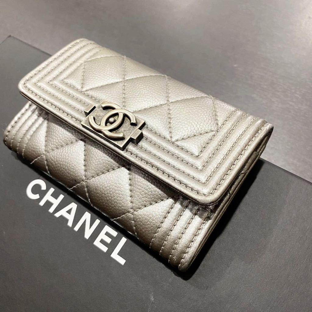 魅了 美品 希少 限定シルバー CHANEL シャネル ボーイシャネル カード