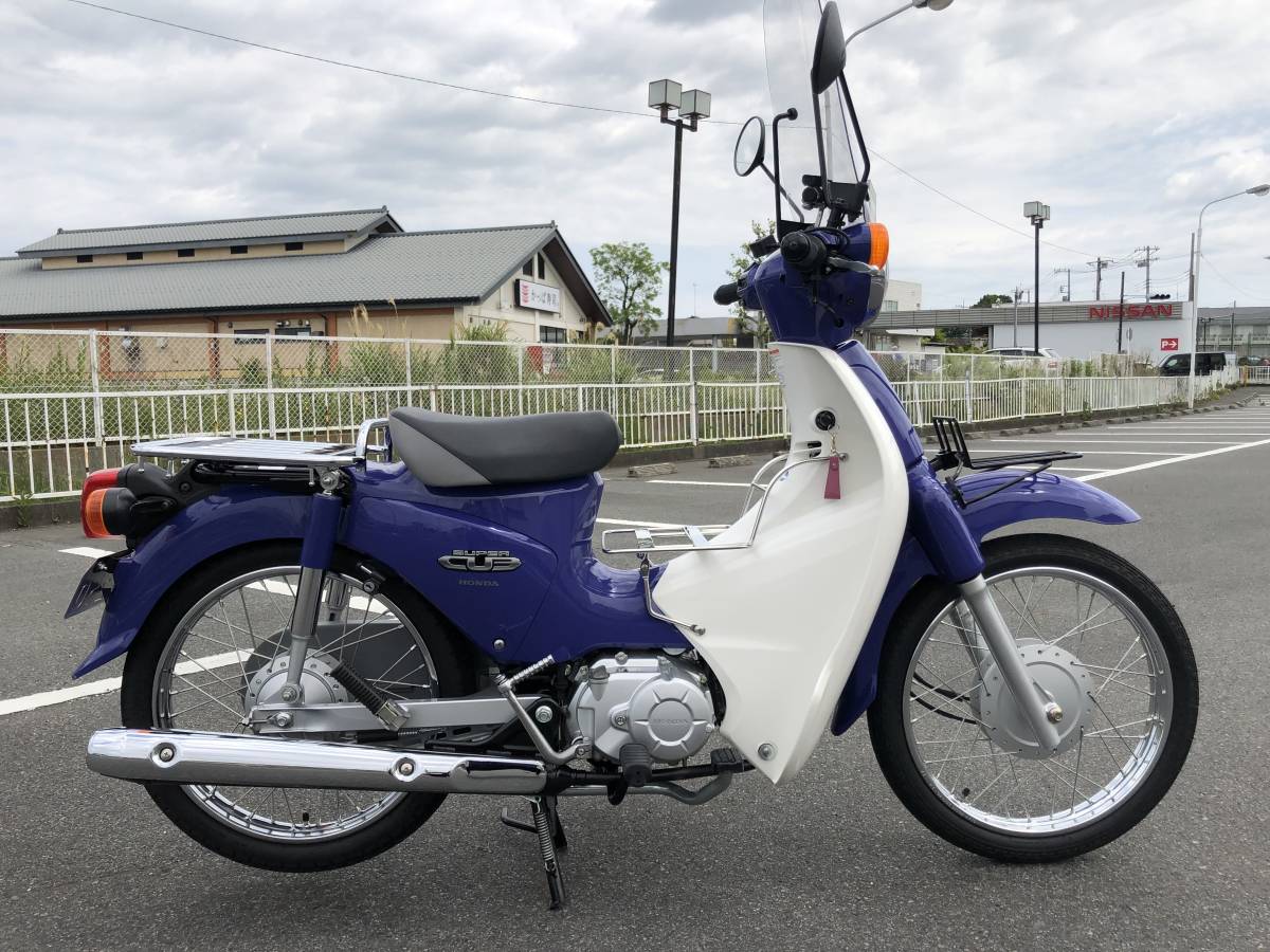 個人所有】超極上 スーパーカブ110(JA07) ビッグドラム 低走行 距離2,887Km 新品グリップヒーター・新品USB電源付属 汚れ・錆なし綺麗 