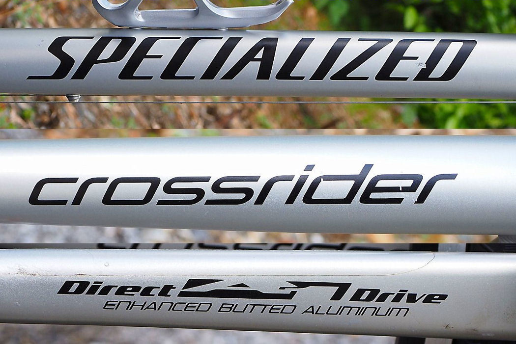 SPECIALIZED(タイヤ新品)CROSSRIDER)Shimano 24速)700C)CT50cm シルバーカラー)CrossBike 中古 ほぼ綺麗_画像2