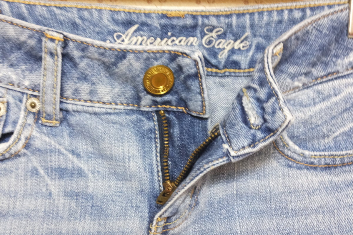 ■【YS-1】 アメリカンイーグル American Eagle ■ ジーンズ ショートパンツ レディース ■ サイズ W72cm ブルー系 ■【同梱可能商品】■A_画像2