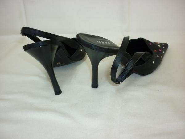 [YS-1]# Queens Court QUEENS COURT lady's po Inte dotu sling back pumps black color series size S made in Japan 
