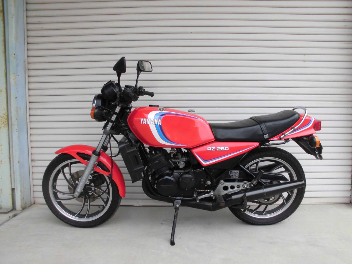 ヤマハ RZ250 YSPカラー ベース車に RZ350,,RD250,RD350 item ヤマハ RZ250 YSPカラー ベース車に RZ350,,RD250,RD350 item