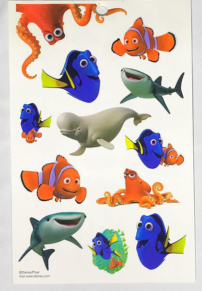 Disney (ディズニー) Finding Dory（ファインディング・ドリー）Dory（ドリー）Over 50 タトゥーシール【Temporary Tattoos】_画像2