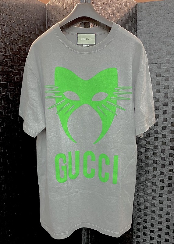 รายละเอียดสินค้าของ グッチ マニフェスト マスク Tシャツ