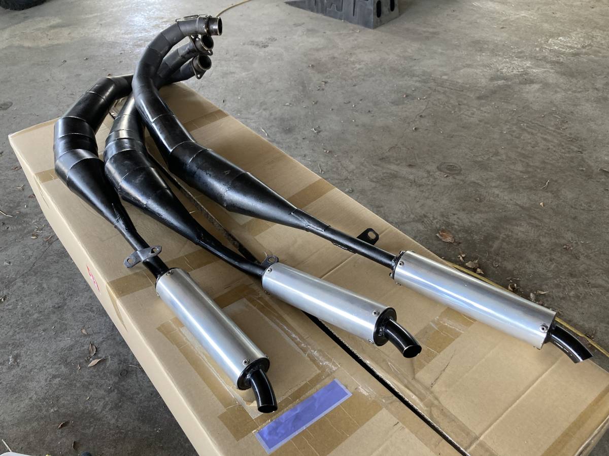 カワサキ 750SS マッハ H2用 ドレミ製チャンバー 耐熱ブラック カワサキ 750SS マッハ H2用 ドレミ製チャンバー 耐熱ブラック