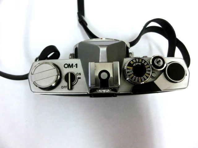 ★☆66961 OLYMPUS　OM-1 ボディーのみ　ケース付き☆★_画像3