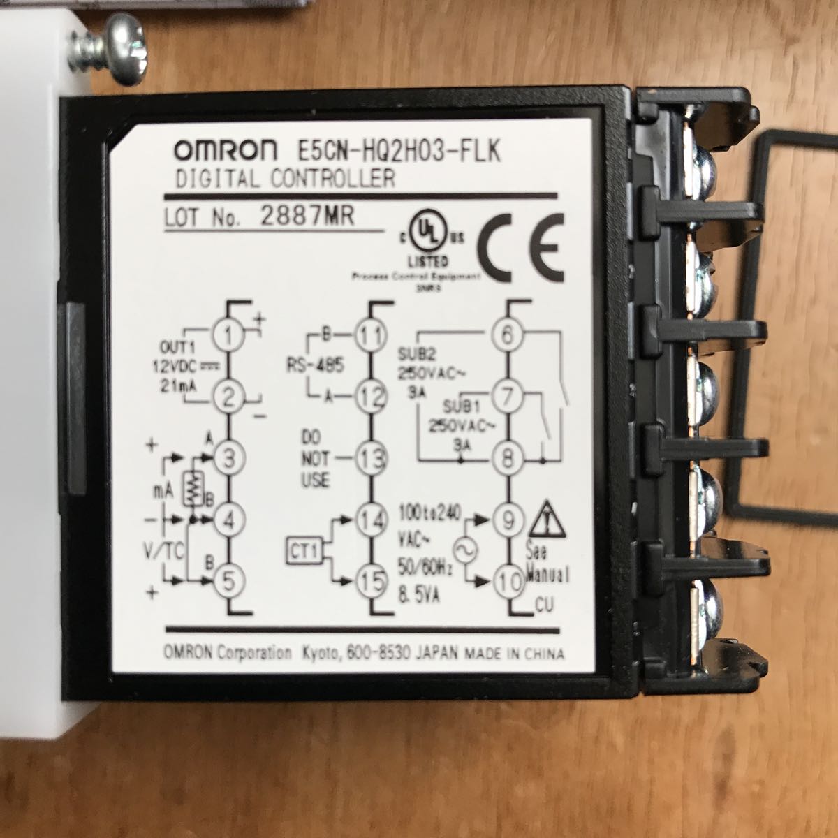 温度調節器 デジタル調節計 温調器 小型 E5CN-H 高性能タイプ OMRON オムロン 温度コントロール 温度制御 RS485_画像3