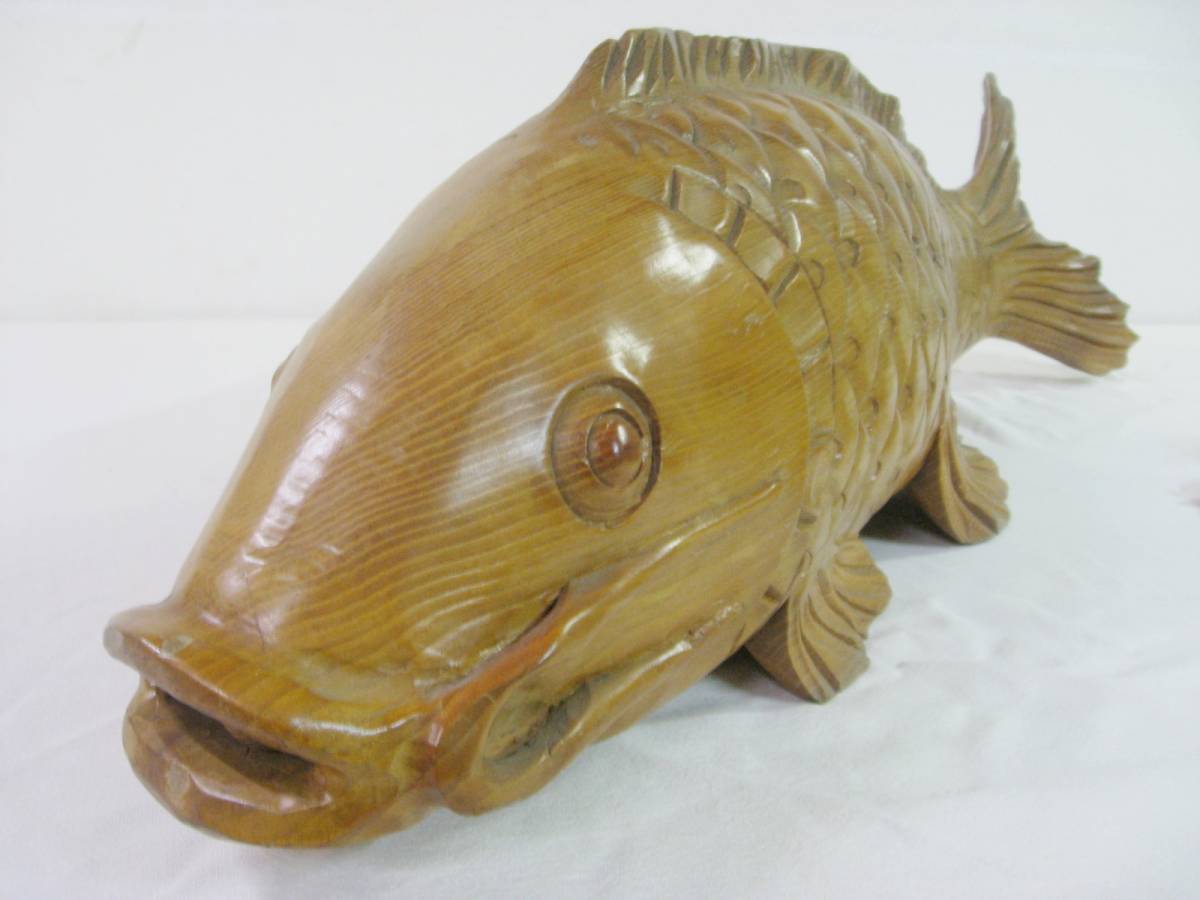 大きい木彫りの魚 鯉 ? ◆ 全長 約 90センチ ◆ 一刀彫り ? ◆ 口の中に玉 ◆ オブジェ 置物 木工芸 彫刻 3