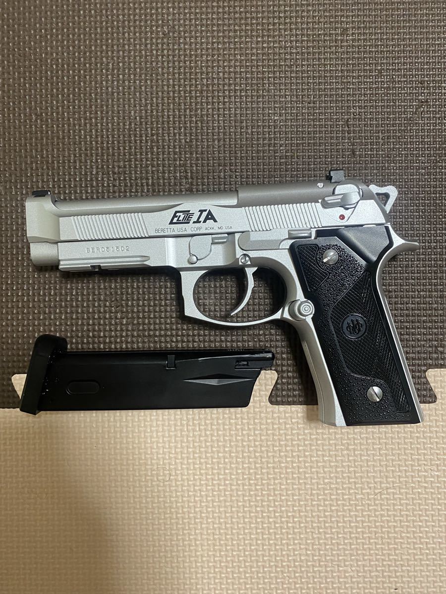 ウェスタンアームズ ベレッタM92F エリートIA シルバー ガスブロー