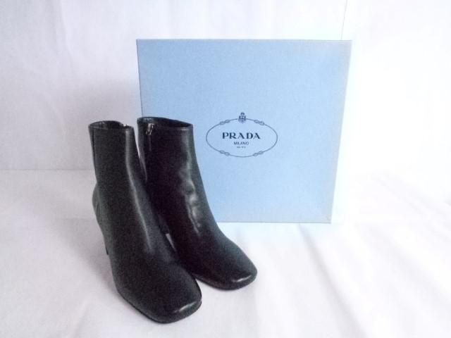 優良品 プラダ PRADA ブーツ ショートブーツ レザー 39 黒 ブラック