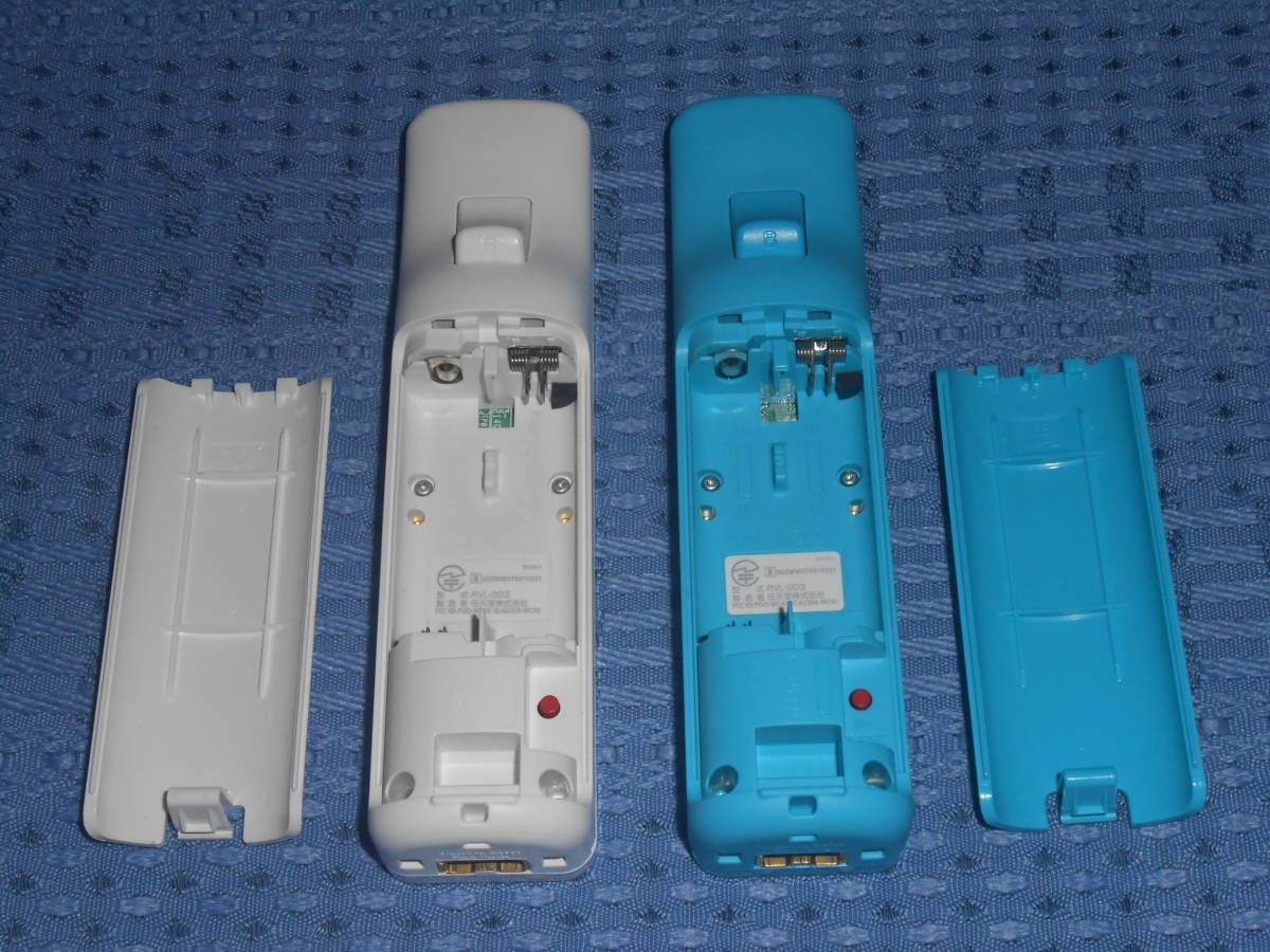 Wiiリモコン２個セット 白(ホワイト)１個・青(ブルー)１個 RVL-003 任天堂 Nintendo
