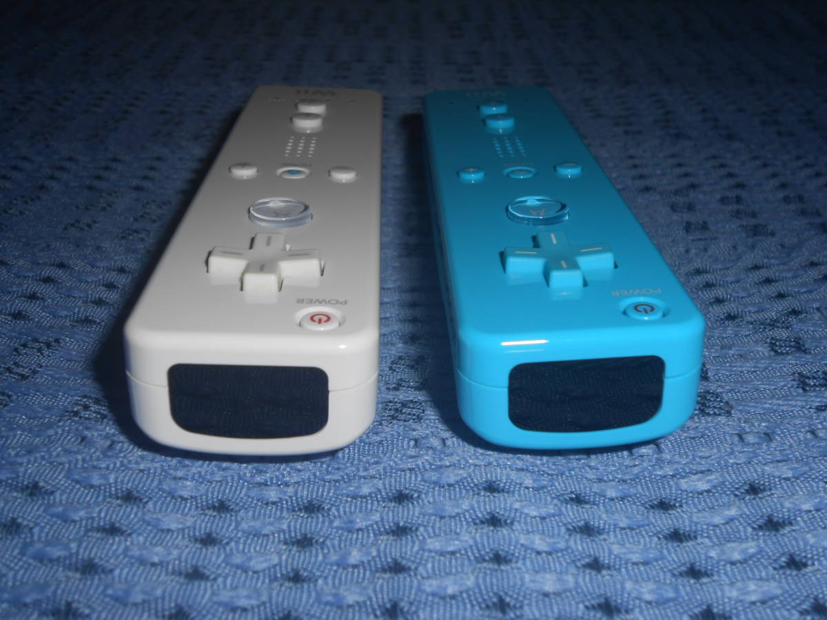 Wiiリモコン２個セット 白(ホワイト)１個・青(ブルー)１個 RVL-003 任天堂 Nintendo