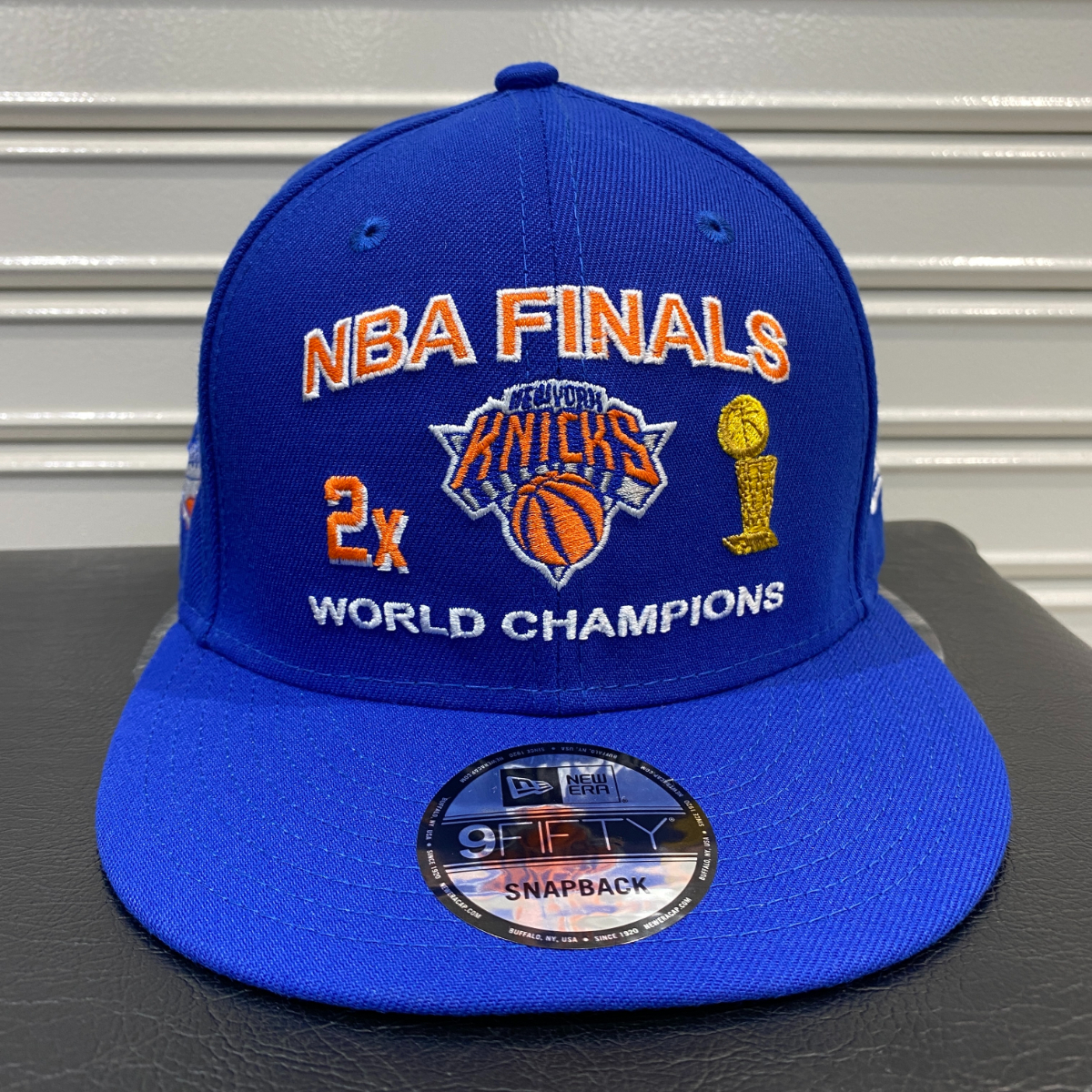 USA限定 Newera ニューエラ NBA ファイナルズ ワールドチャンピオン 9FIFTY スナップバックキャップ 青 ニューヨーク ニックス NY Knicks