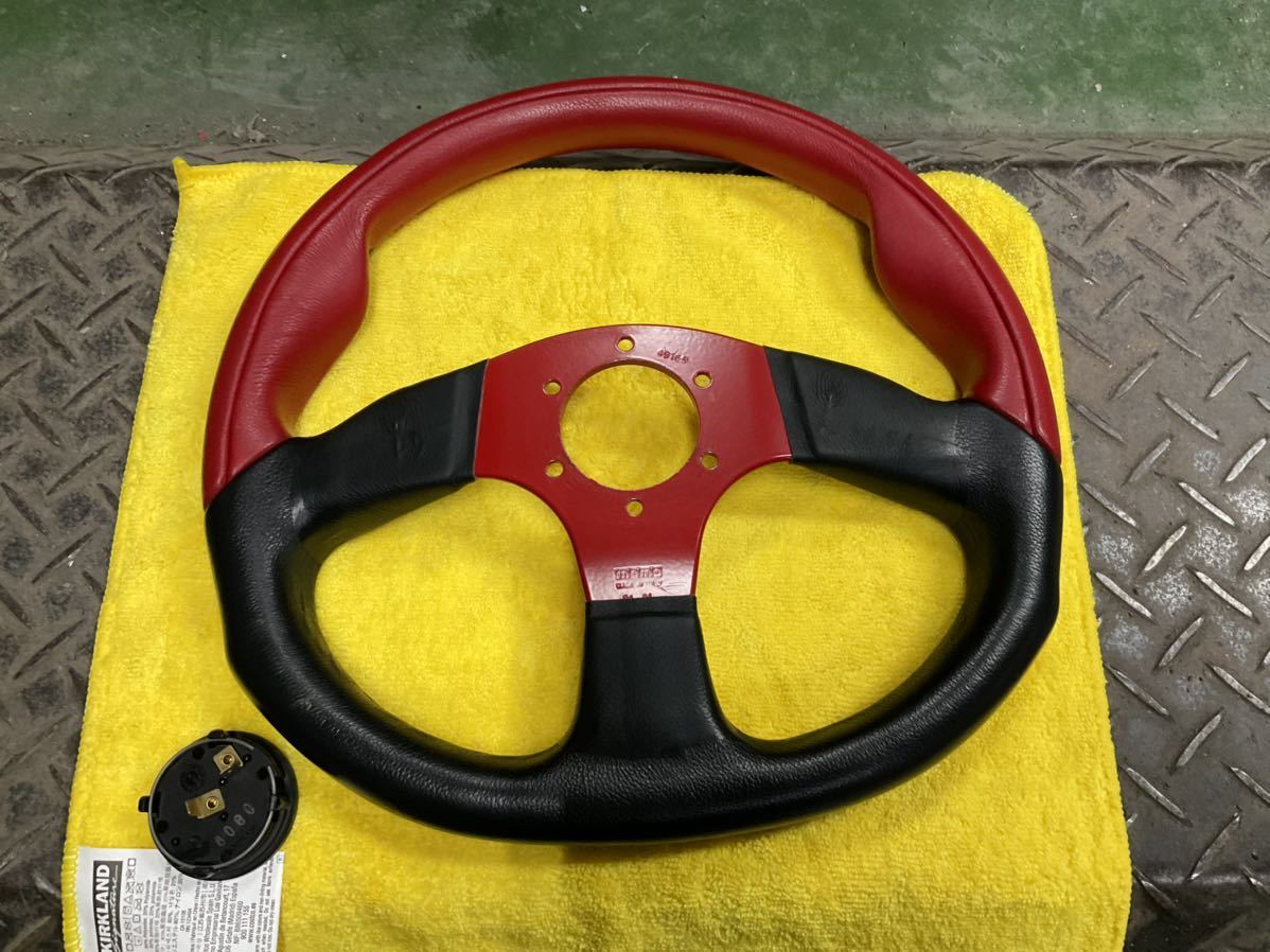 人気定番お得 ヤフオク! - MOMO コマンド2 レッド ステアリング 35