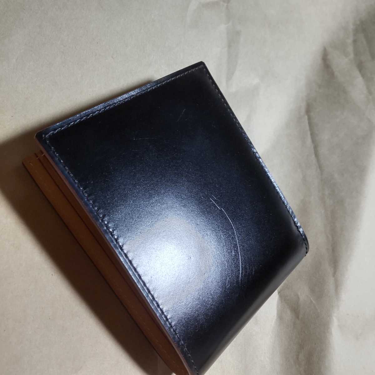 GANZO CORDOVAN (コードバン) 小銭入れ付き二つ折り財布 黒 ブラック