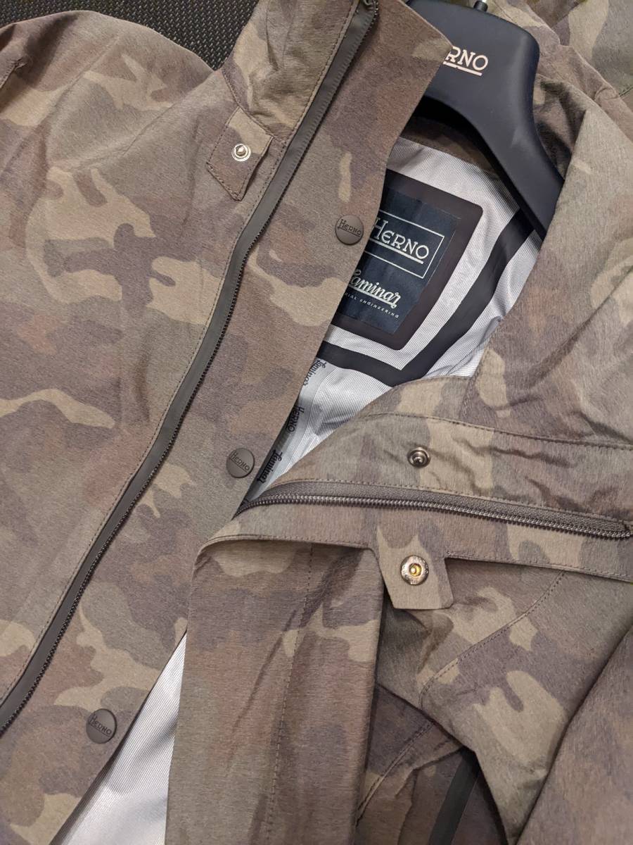 定価16万 ヘルノラミナー ゴアテックス迷彩マウンテンパーカー HERNO