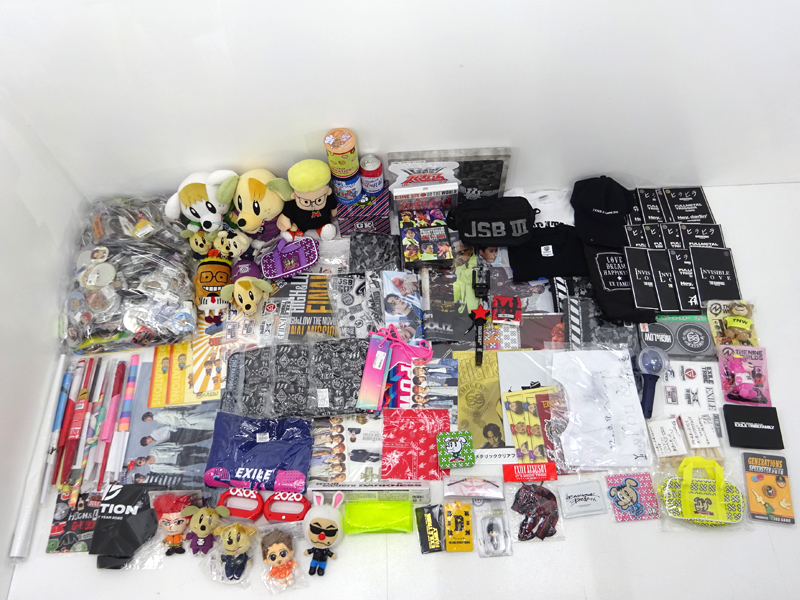 正規通販】 LDHグッズ 中古品】 まとめ売り!! メルカリ 正規通販】 LDHグッズ 中古品】 まとめ売り!! メルカリ
