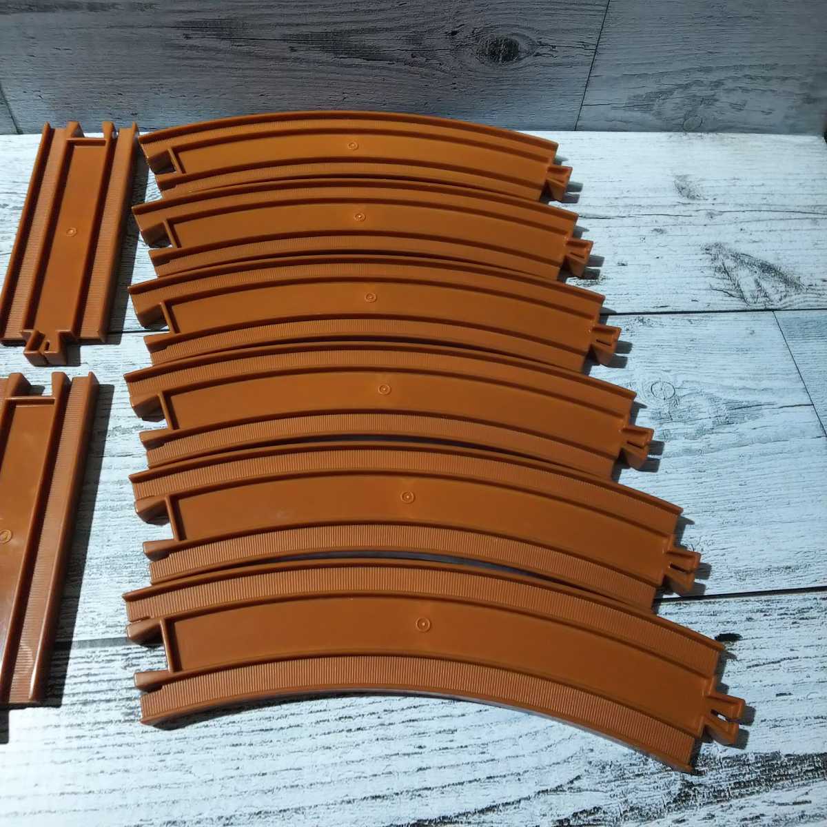  Plarail [ tea color rail ] Brown tea rail bending line 1/2 direct line Turn out 