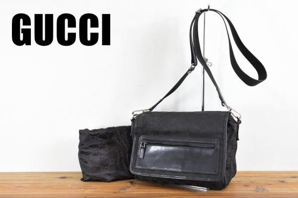 感謝価格】 【美品】グッチ 斜め メッセンジャーバッグ/ショルダー