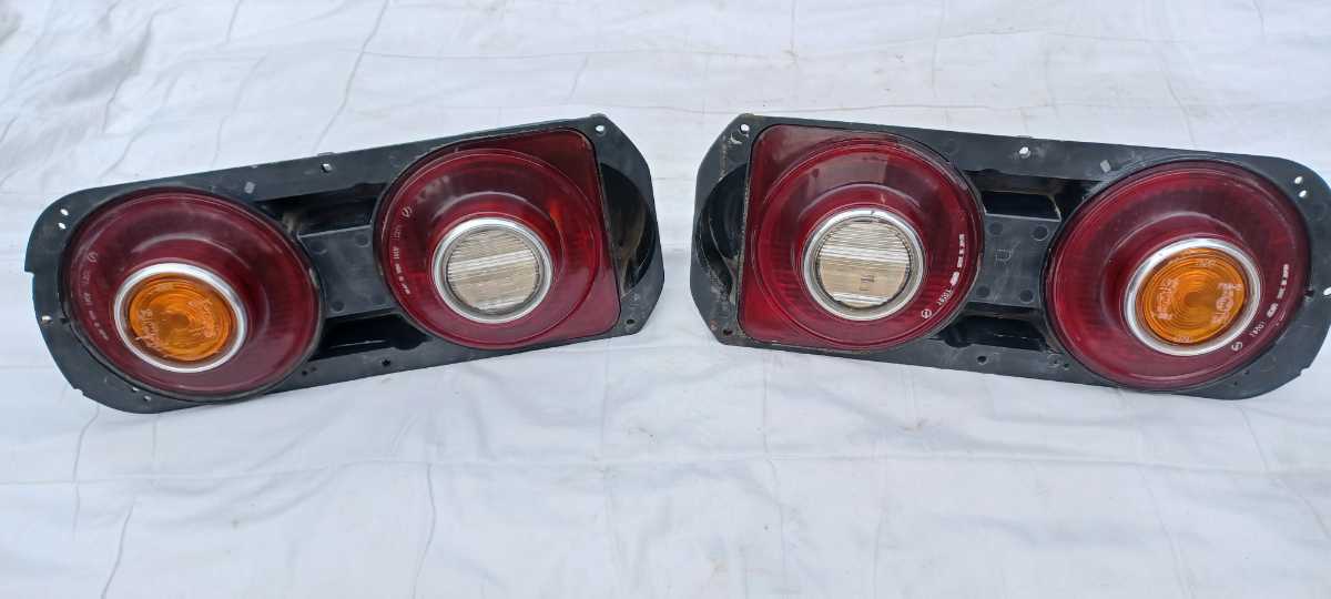 スカイライン ケンメリ GC110 4ドア テールランプ左右 www.pothashang.in