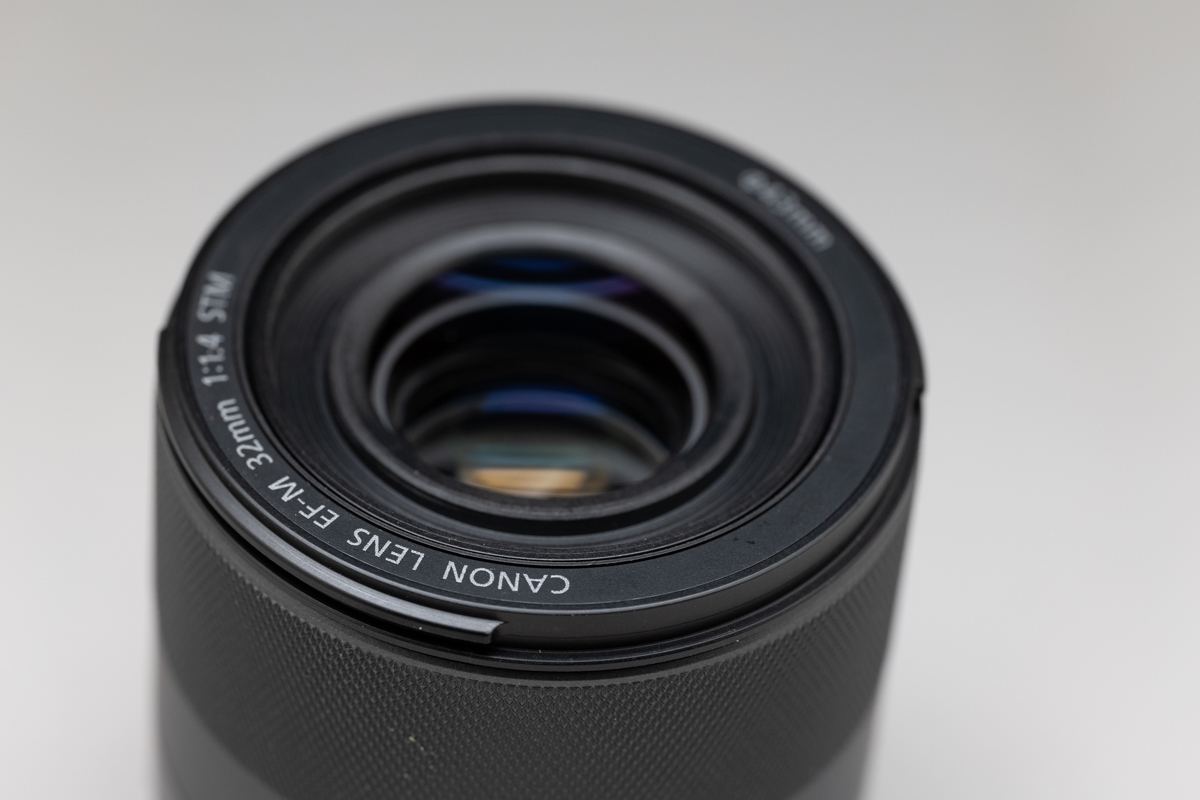 Canon (キヤノン) EF-M32mm F1.4(純正レンズフード付き) 一流の品質