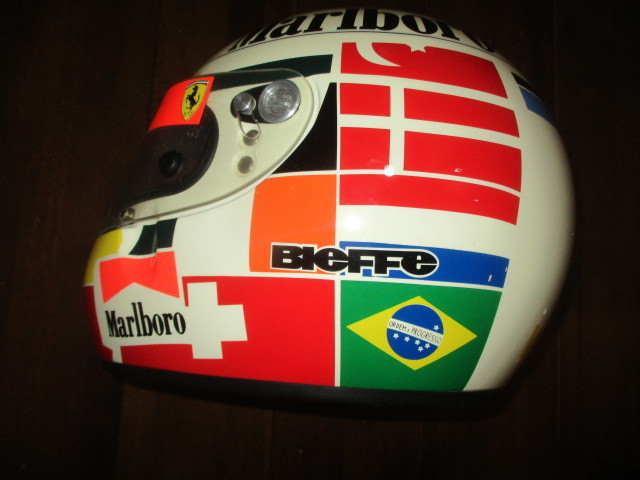 ■スクーデリア フェラーリ ゲルハルト ベルガー レプリカ ヘルメット BIEFFE 中古 GERHARD BERGER NO WAR IN THE WORLD MARLBORO■_画像3