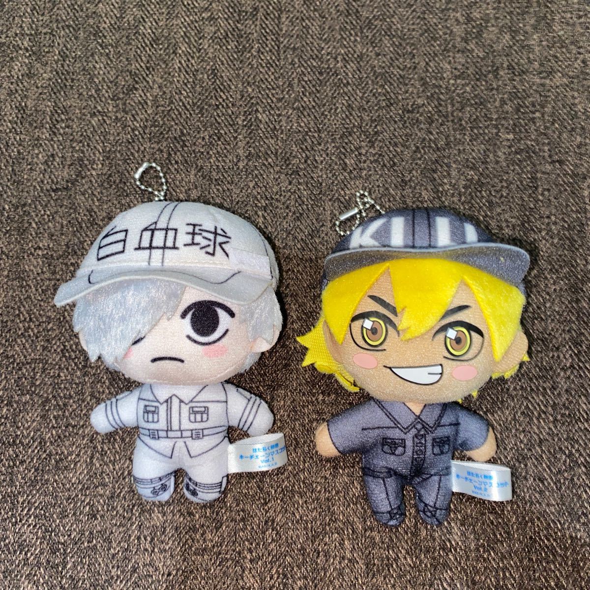 はたらく細胞 キーチェーンマスコット vol 1白血球 & vol 2 はたらく細胞 キーチェーンマスコット vol 1白血球 & vol 2