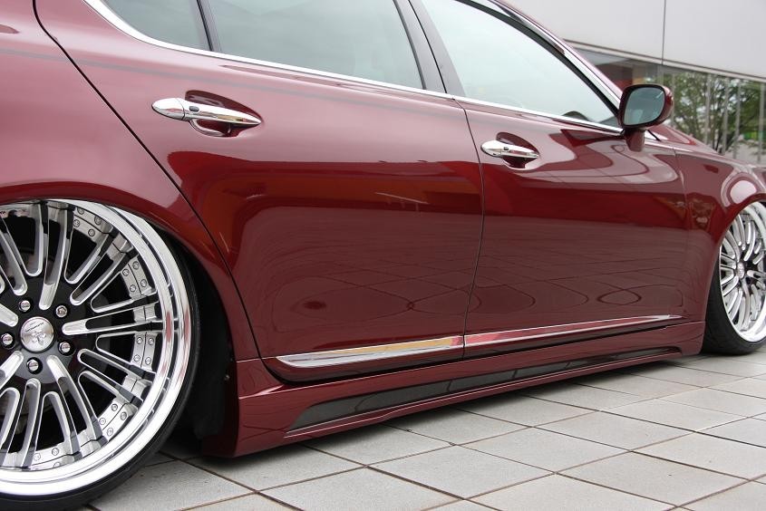 JOBDESIGN/ジョブデザイン(WORLD PREMIUM8)【サイドステップ(ショート車)】レクサスLS600h(L) 中期