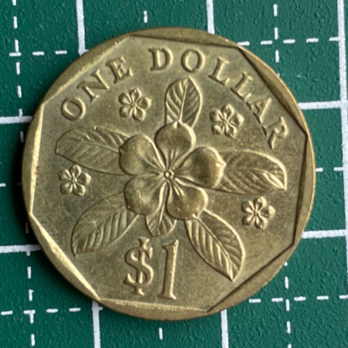 シンガポール　コイン　開運　風水　縁起物　ラッキーアイテム　運気アップ　幸運　コレクション　 記念硬貨　旧1ドル