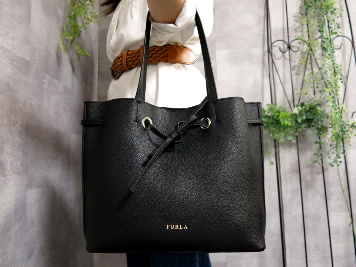 Yahoo!オークション - 未使用 FURLA フルラ コスタンザ カーフ Yahoo!オークション - 未使用 FURLA フルラ コスタンザ カーフ