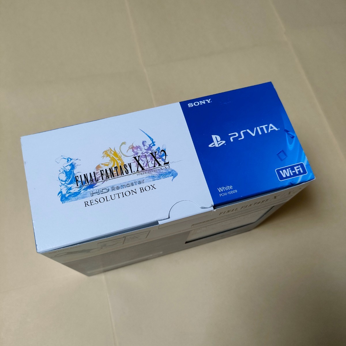 PlayStation Vita 本体 ファイナルファンタジー X/X2 HD Remaster RESOLUTION BOX