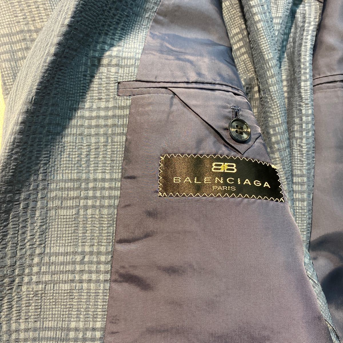 新品本物タグ付きバレンシアガ BALENCIAGA ビンテージテーラードジャケットヒヤシンスブルー系サイズ A6 日本製 レア縮緬