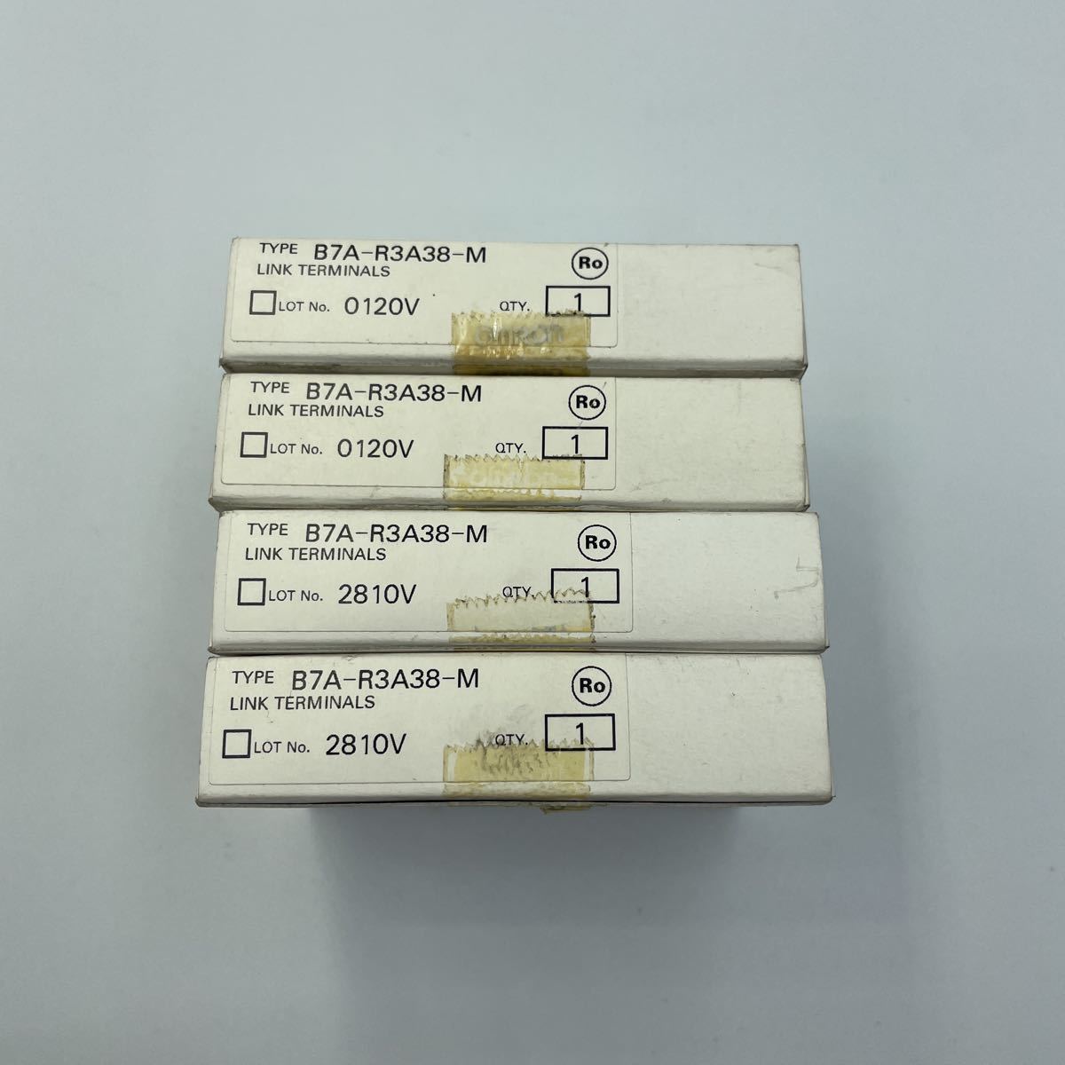 B1023 オムロン OMRON リンクターミナル B7A-R3A38-M 4個セット B1023 オムロン OMRON リンクターミナル B7A-R3A38-M 4個セット