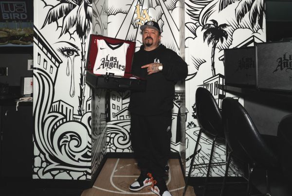 Mister Cartoon デザイン Joker BRAND USA Classick ロゴ T Mister Cartoon デザイン Joker BRAND USA Classick ロゴ T