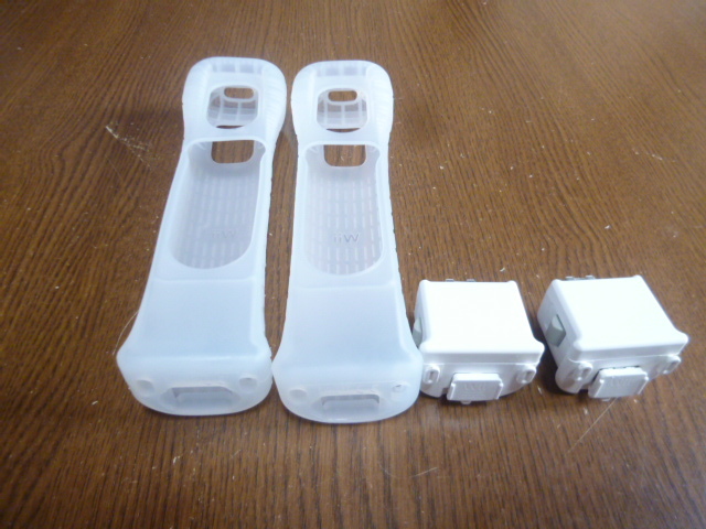 M019【送料無料　即日発送　動作確認済】Wii　モーションプラス　2個セット　ジャケット　セット（分解洗浄済）リモコンカバー