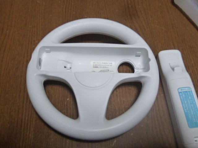 HRS056【送料無料】Wii マリオカート ハンドル リモコン ストラップ ジャケット セット（動作良好 クリーニング済）きれいです 任天堂 純正