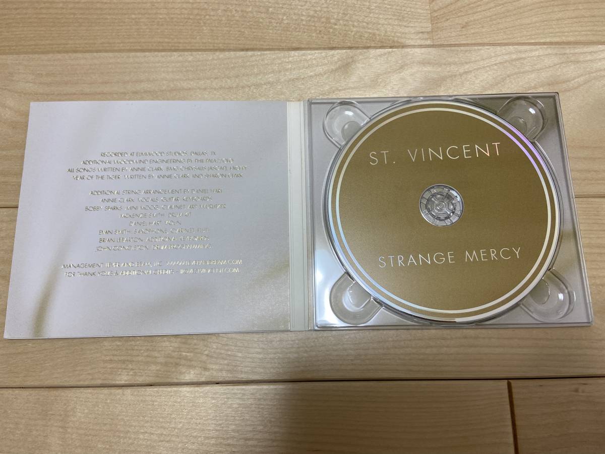 st.vincent strange mercy CD 輸入盤 送料無料 セイント・ヴィンセント ストレンジ・マーシー 名盤 女性 ギター モダン アート