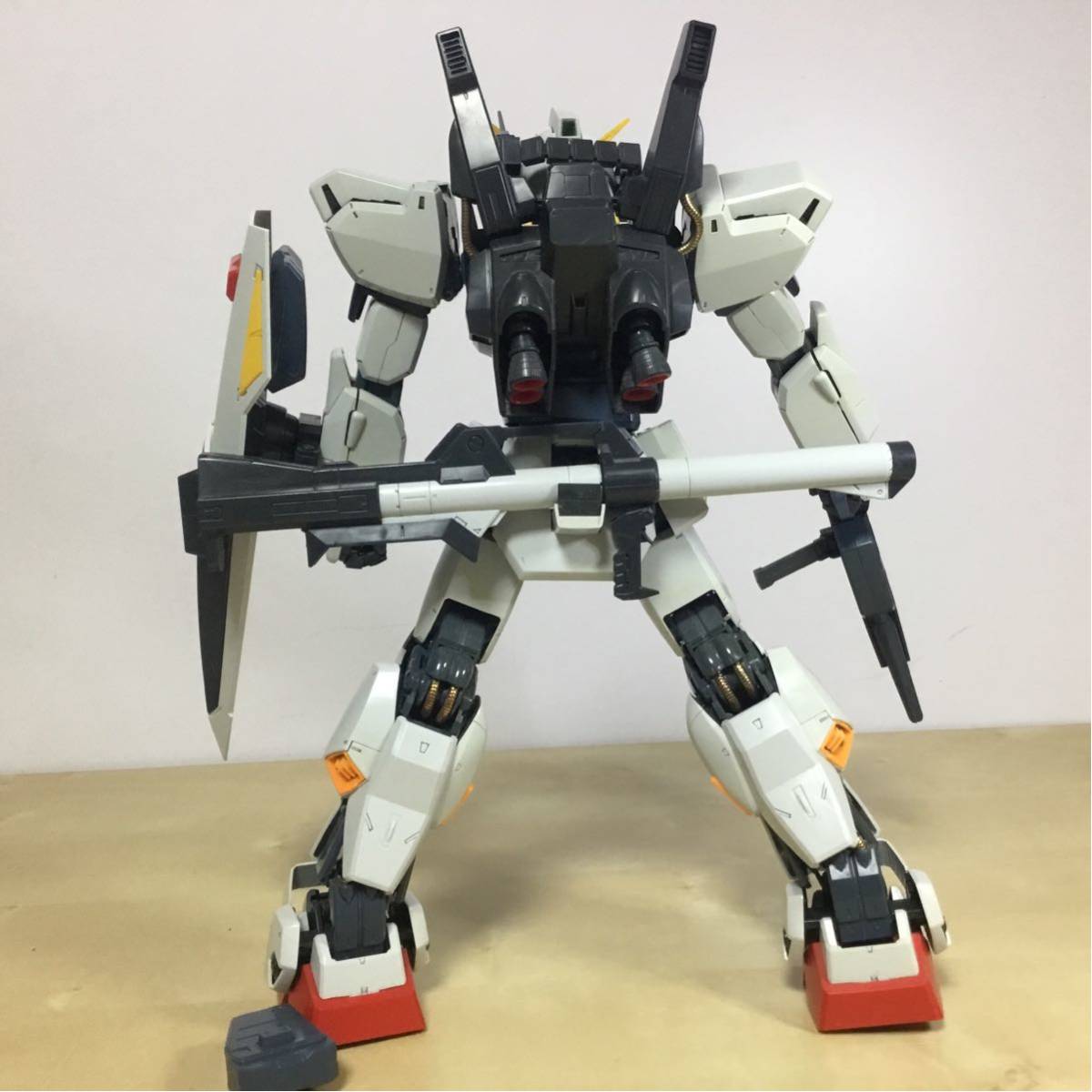 BANDAI RX-178 ガンダムMk-II A.E.U.G. エゥーゴカラー 1/60 PG BANDAI RX-178 ガンダムMk-II A.E.U.G. エゥーゴカラー 1/60 PG