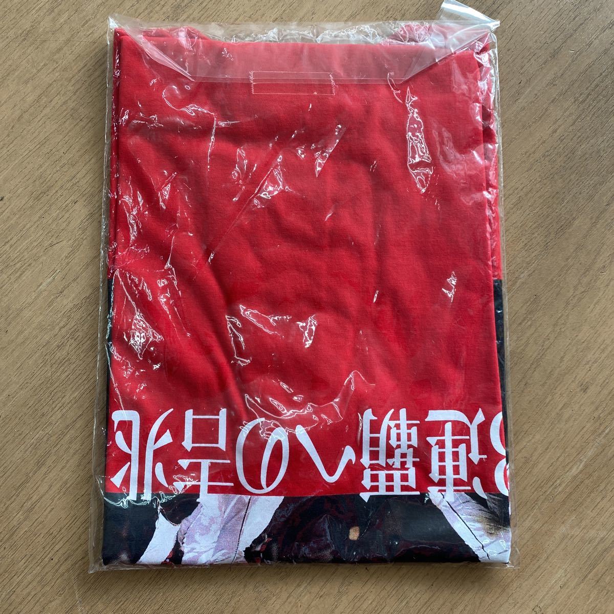 未開封品　広島カープ TIMES BEST SHOT Tシャツ　3連覇への吉兆？菊池　下水流　サイズXL_画像3