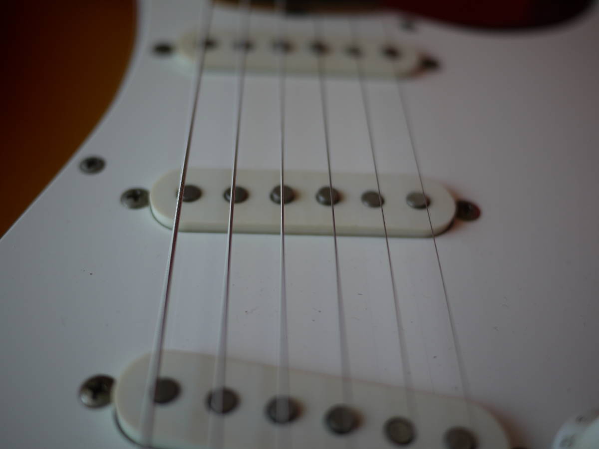 FERNANDES RST80-59 ストラトキャスター フェルナンデス The FERNANDES RST80-59 ストラトキャスター フェルナンデス The